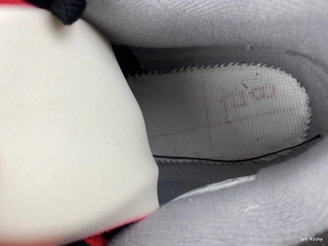 1st Kicks Jordan Bred Air Reimagined 4 FV5029-006 0721